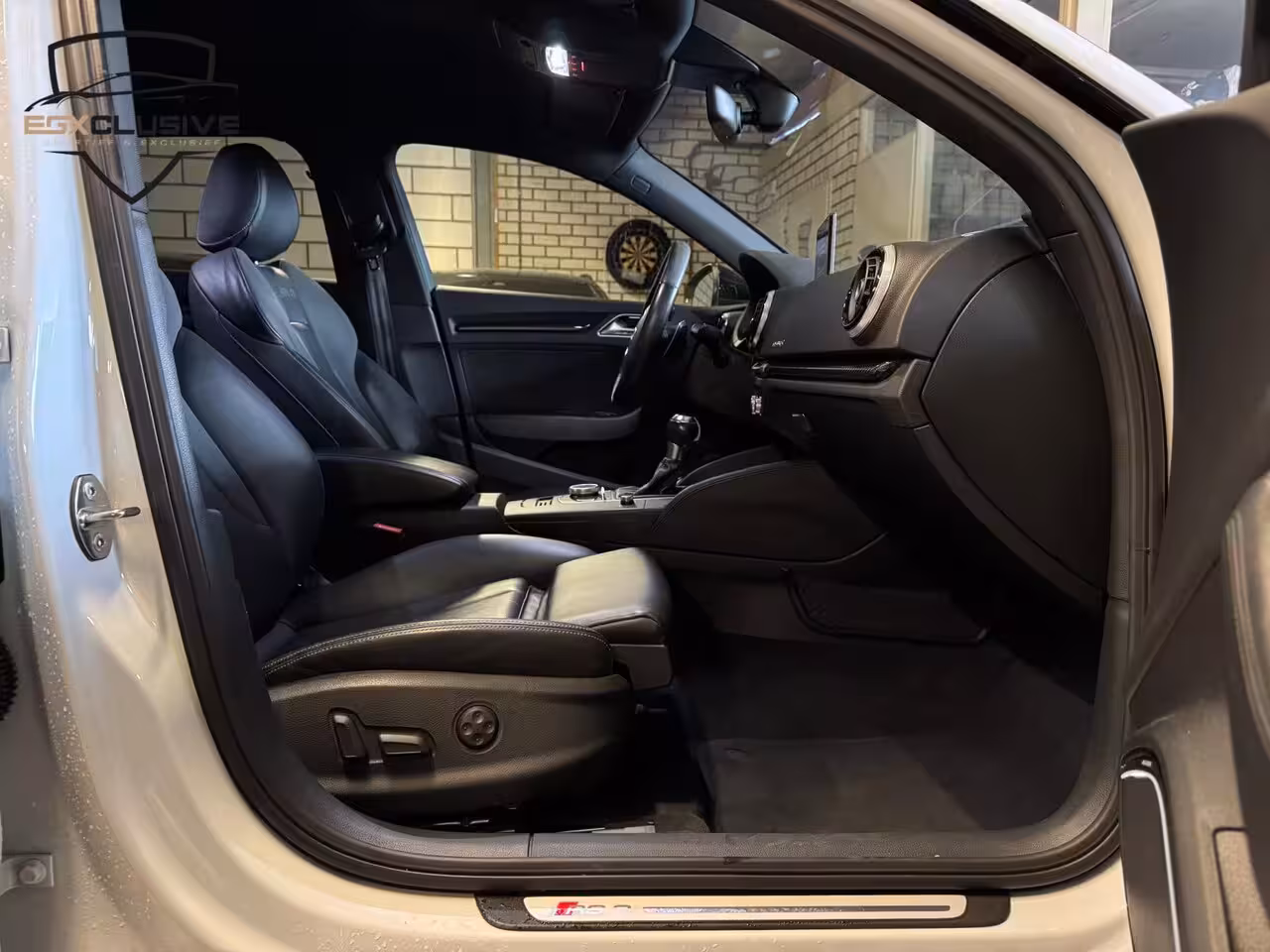 Audi RS3 Sportback 2.5 TFSI RS Quattro Pro Line Plus ACC/Carbon/Blind/Camera