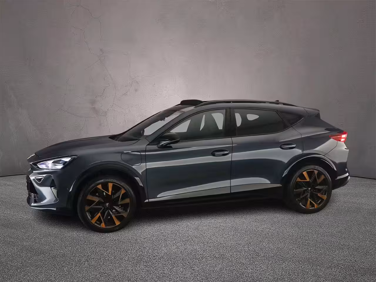 Cupra Formentor VZ Performance 1.5 TSI eHybrid 272pk DSG Automaat Panoramadak, Adaptive cruise control, Se