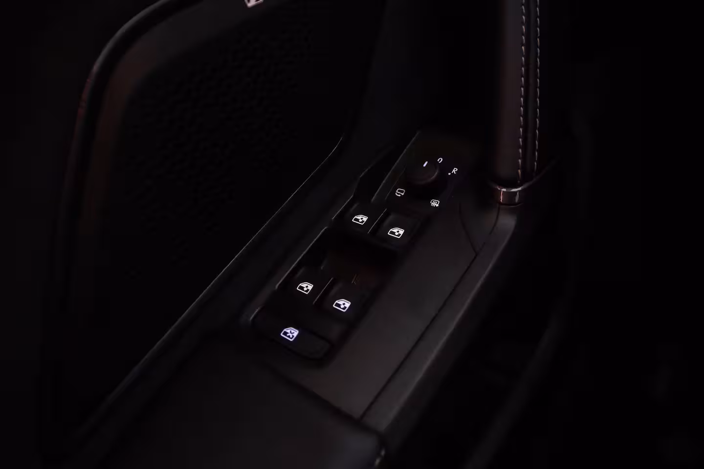 Cupra Formentor VZ Performance 1.5 TSI eHybrid 272pk DSG Automaat Panoramadak, Adaptive cruise control, Se