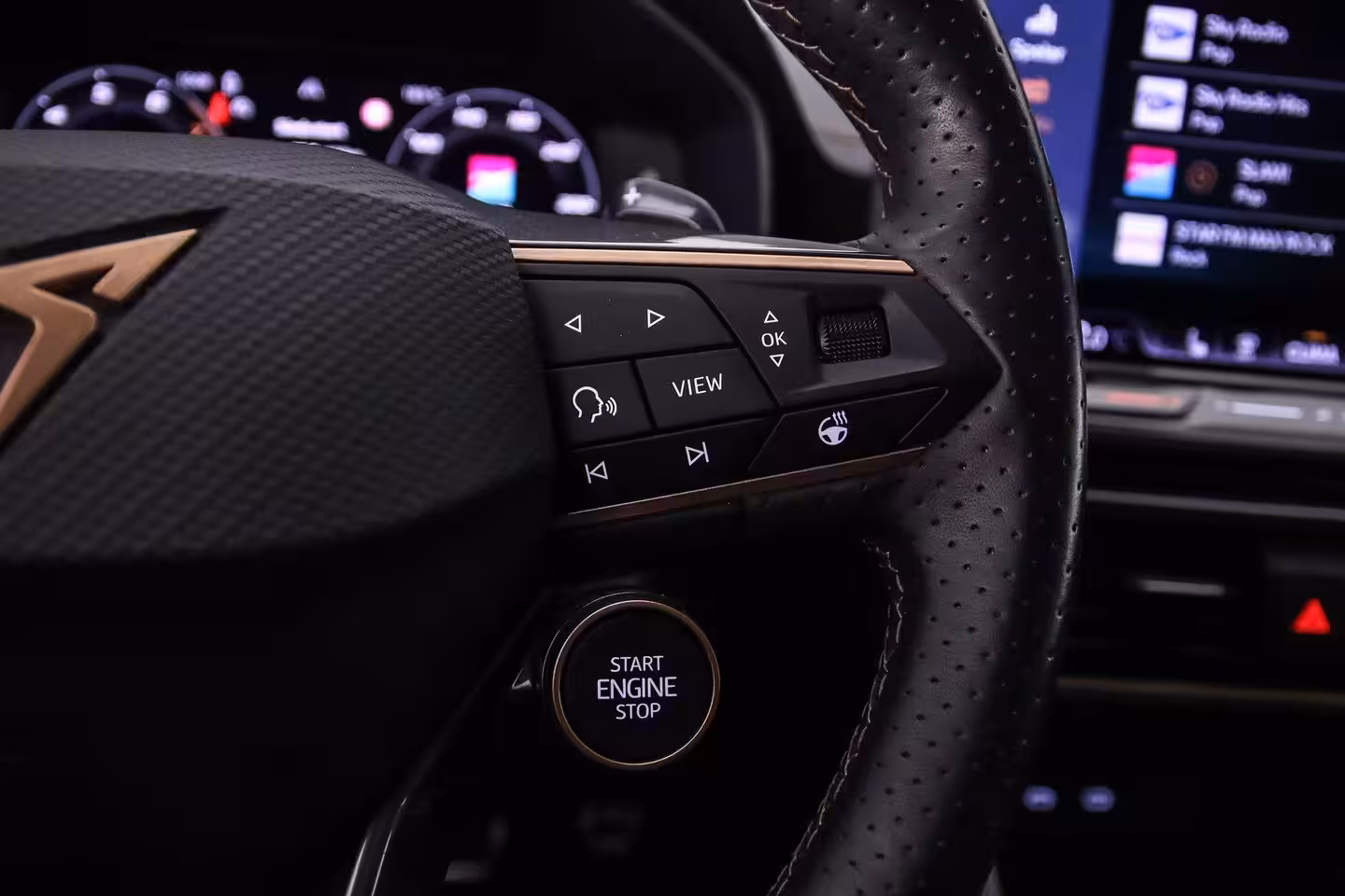 Cupra Formentor VZ Performance 1.5 TSI eHybrid 272pk DSG Automaat Panoramadak, Adaptive cruise control, Se