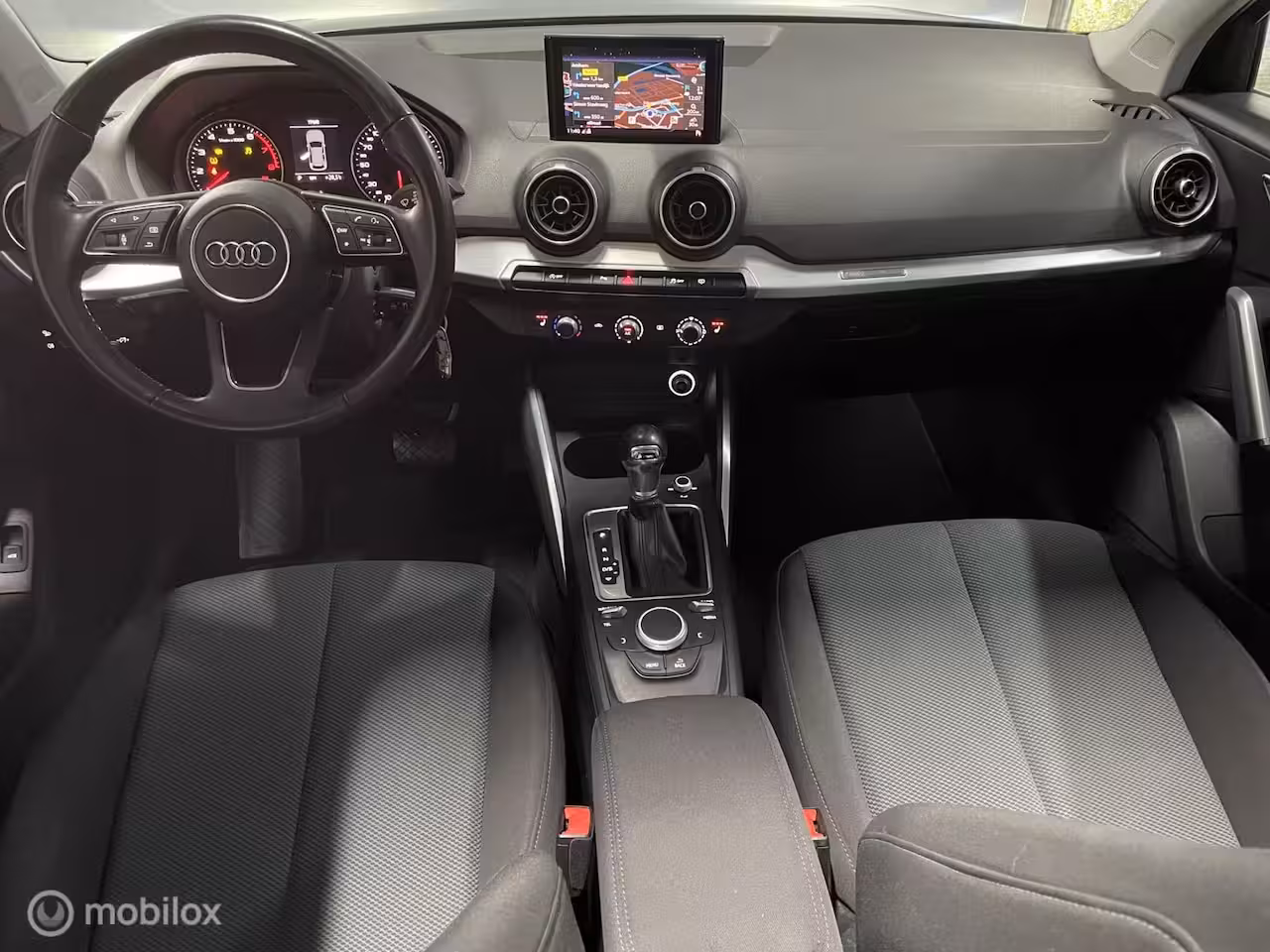 Audi Q2 1.4TFSI 150 pk S-TRONIC GREY PANORAMA LED NAVI XENON PDC XENON ZEER NETJES