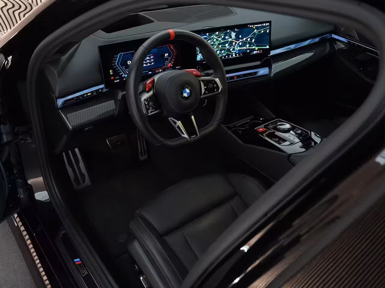 BMW M5 |BTW-auto|Carbon ext.|Bowers&Wilkins|head-up|memory|360 camera|adaptive LED|stoelverkoelin