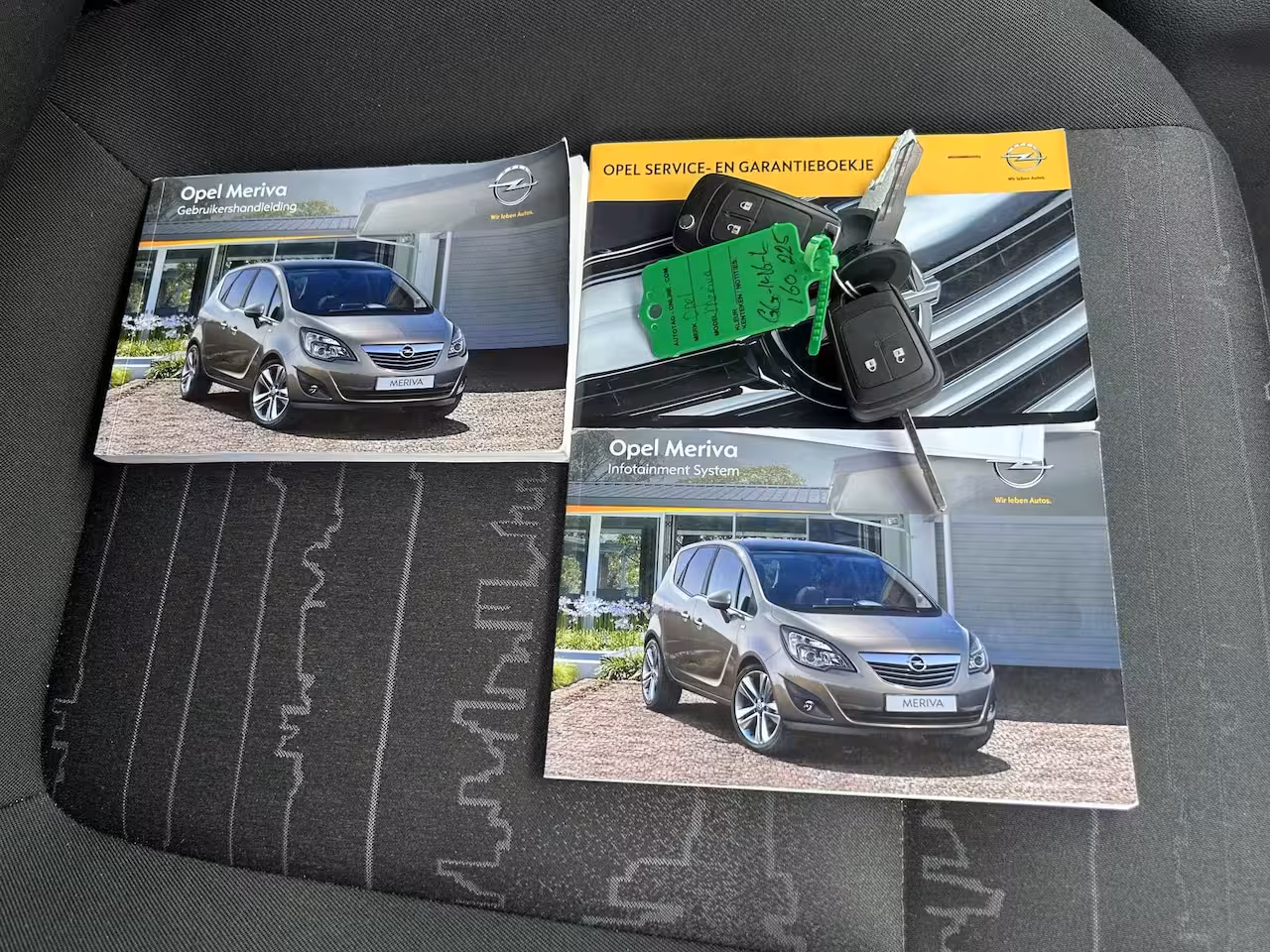 Opel Meriva 1.4 Turbo Cosmo /cruise control/airco/bomvol opties/volledig dealer onderhouden/