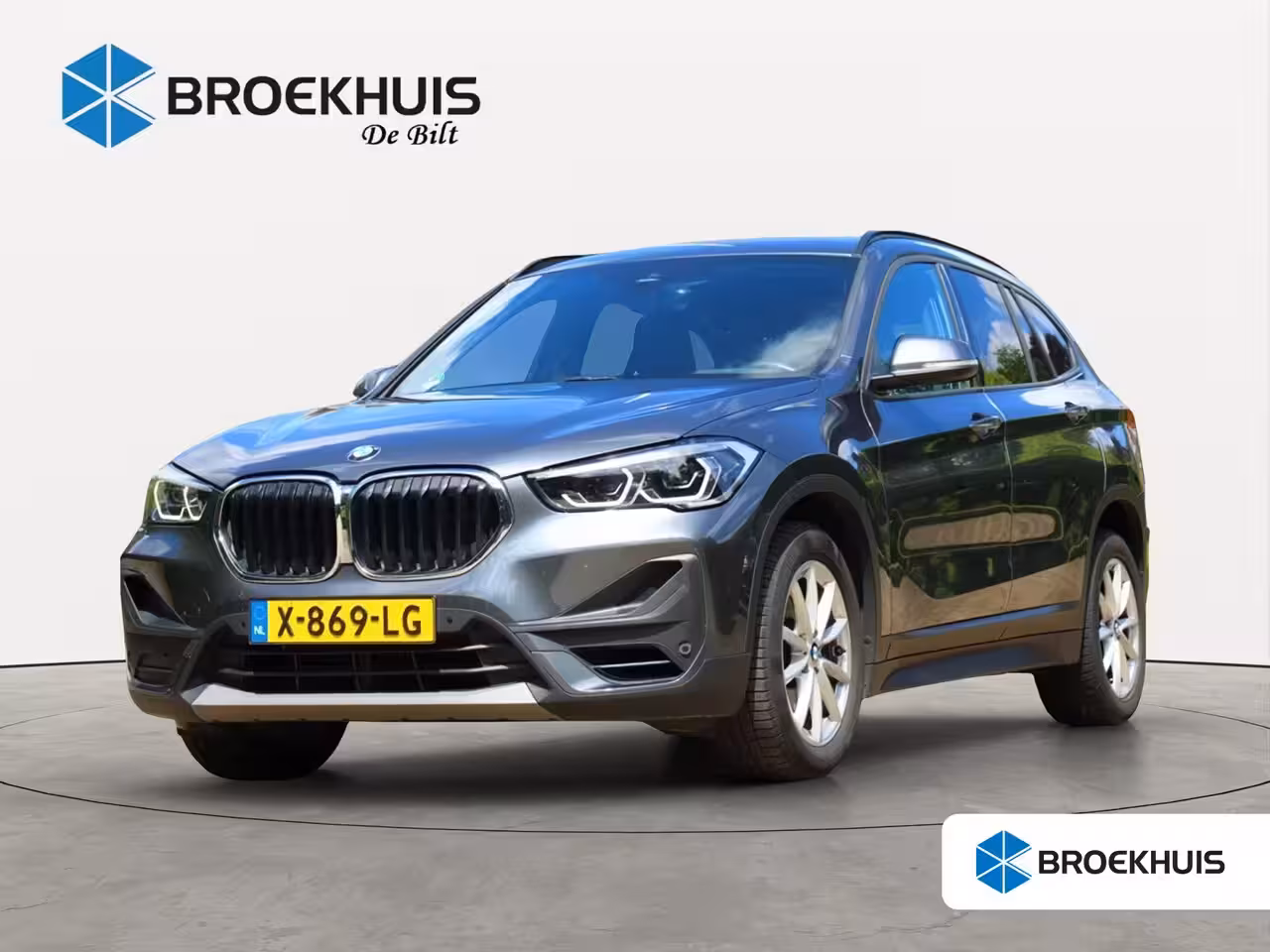 BMW X1 sDrive18i High Executive | DEALER OH | LEDER | ALL SEASON | CRUISE | PARK SENSE ACHTER | S