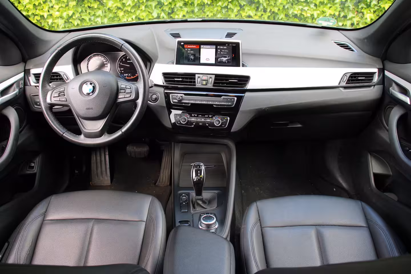 BMW X1 sDrive18i High Executive | DEALER OH | LEDER | ALL SEASON | CRUISE | PARK SENSE ACHTER | S