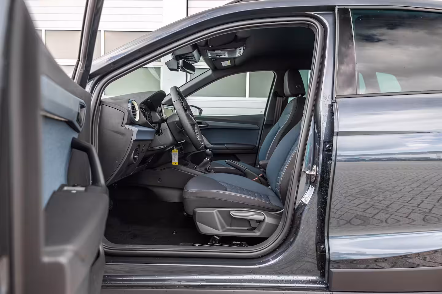 Seat Arona 1.0 EcoTSI 95pk Style Business Connect | Achteruitrijcamera | Cruise Control
