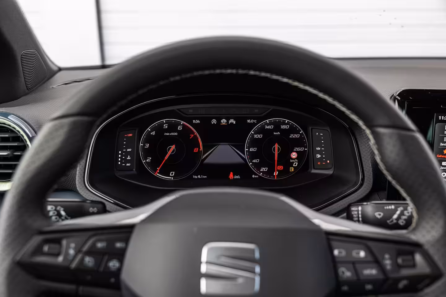 Seat Arona 1.0 EcoTSI 95pk Style Business Connect | Achteruitrijcamera | Cruise Control