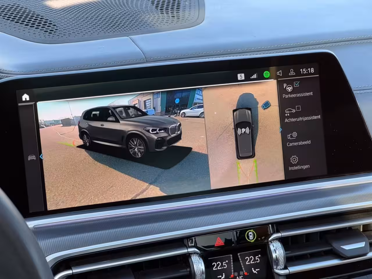 BMW X5 xDrive45e M-Sport 394 Pk Dravit Grijs Pano Sky Lounge