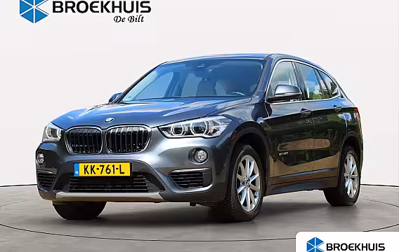 BMW X1 sDrive20i Centennial High Executive | NL-AUTO | TREKHAAK | STOELVERWARMING | DEALER OH | P