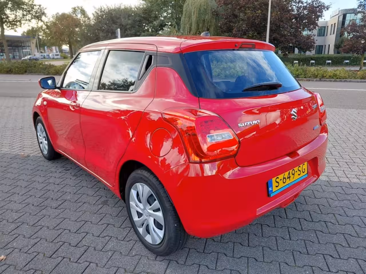 Suzuki Swift 1.2 COMFORT DAB+ ADDAPTIVE CRUISECONTROL BLUETOOTH