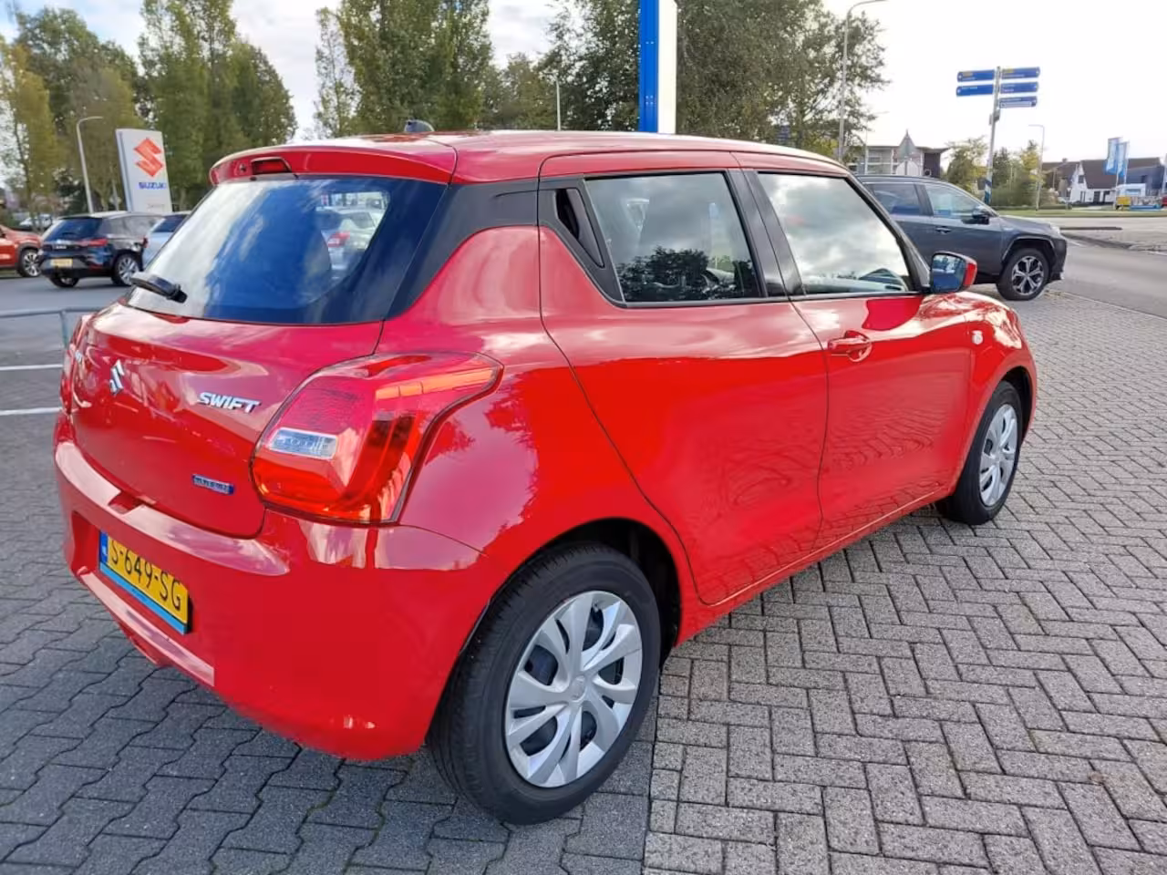Suzuki Swift 1.2 COMFORT DAB+ ADDAPTIVE CRUISECONTROL BLUETOOTH