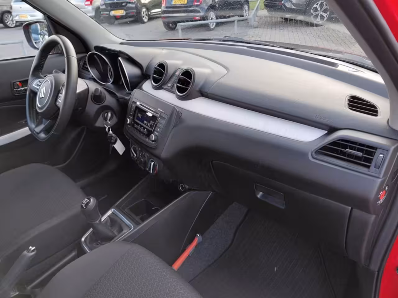 Suzuki Swift 1.2 COMFORT DAB+ ADDAPTIVE CRUISECONTROL BLUETOOTH
