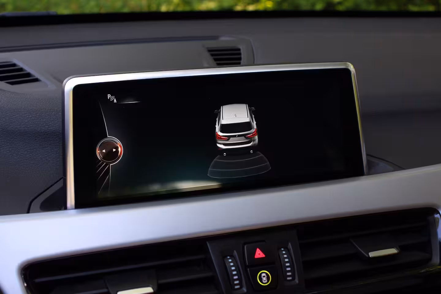 BMW X1 sDrive20i Centennial High Executive | NL-AUTO | TREKHAAK | STOELVERWARMING | DEALER OH | P