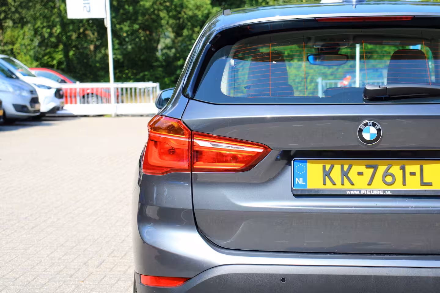 BMW X1 sDrive20i Centennial High Executive | NL-AUTO | TREKHAAK | STOELVERWARMING | DEALER OH | P