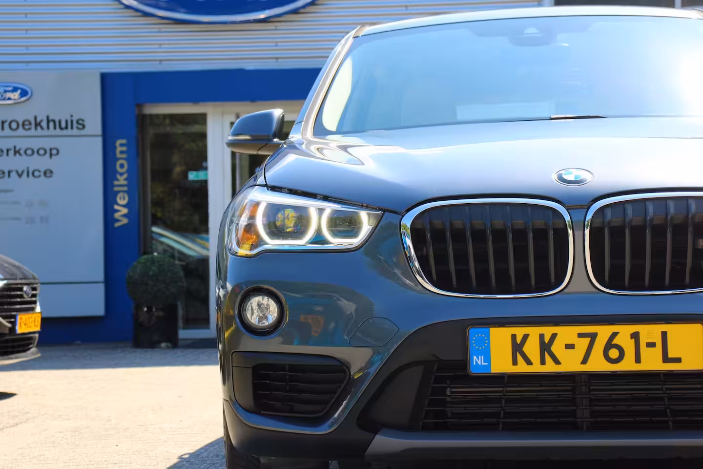 BMW X1 sDrive20i Centennial High Executive | NL-AUTO | TREKHAAK | STOELVERWARMING | DEALER OH | P