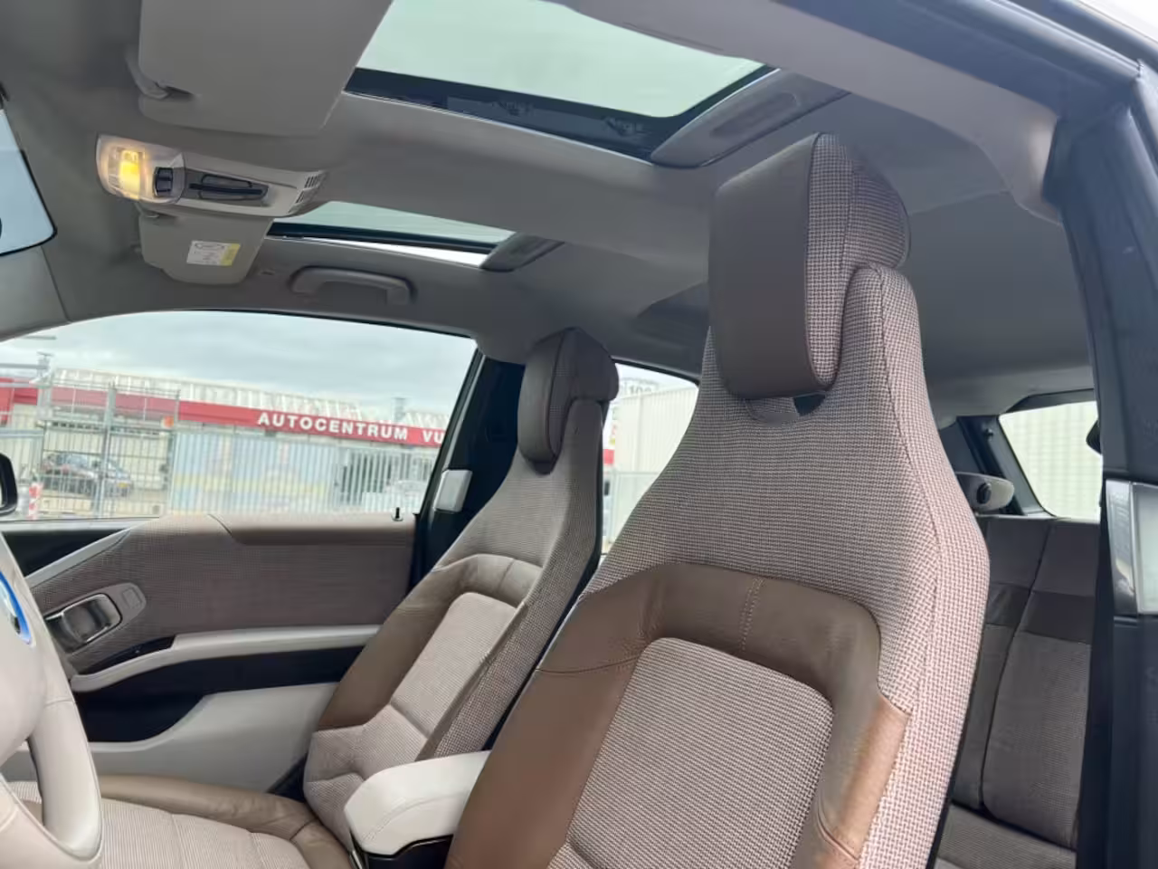 BMW i3 Executive 120Ah 42 kWh/*Lodge*/Navi-Pro/Camera/W-pomp/20"/3-fase
