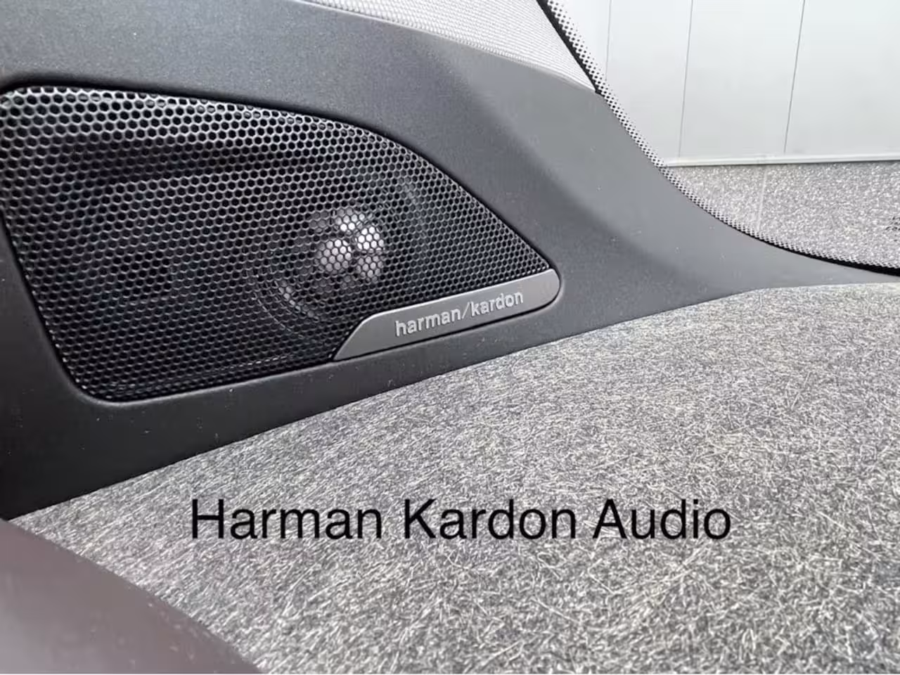 BMW i3 S Executive 120Ah/42 kWh/Sunroof/H-Kardon/Carplay/W-pomp/20"