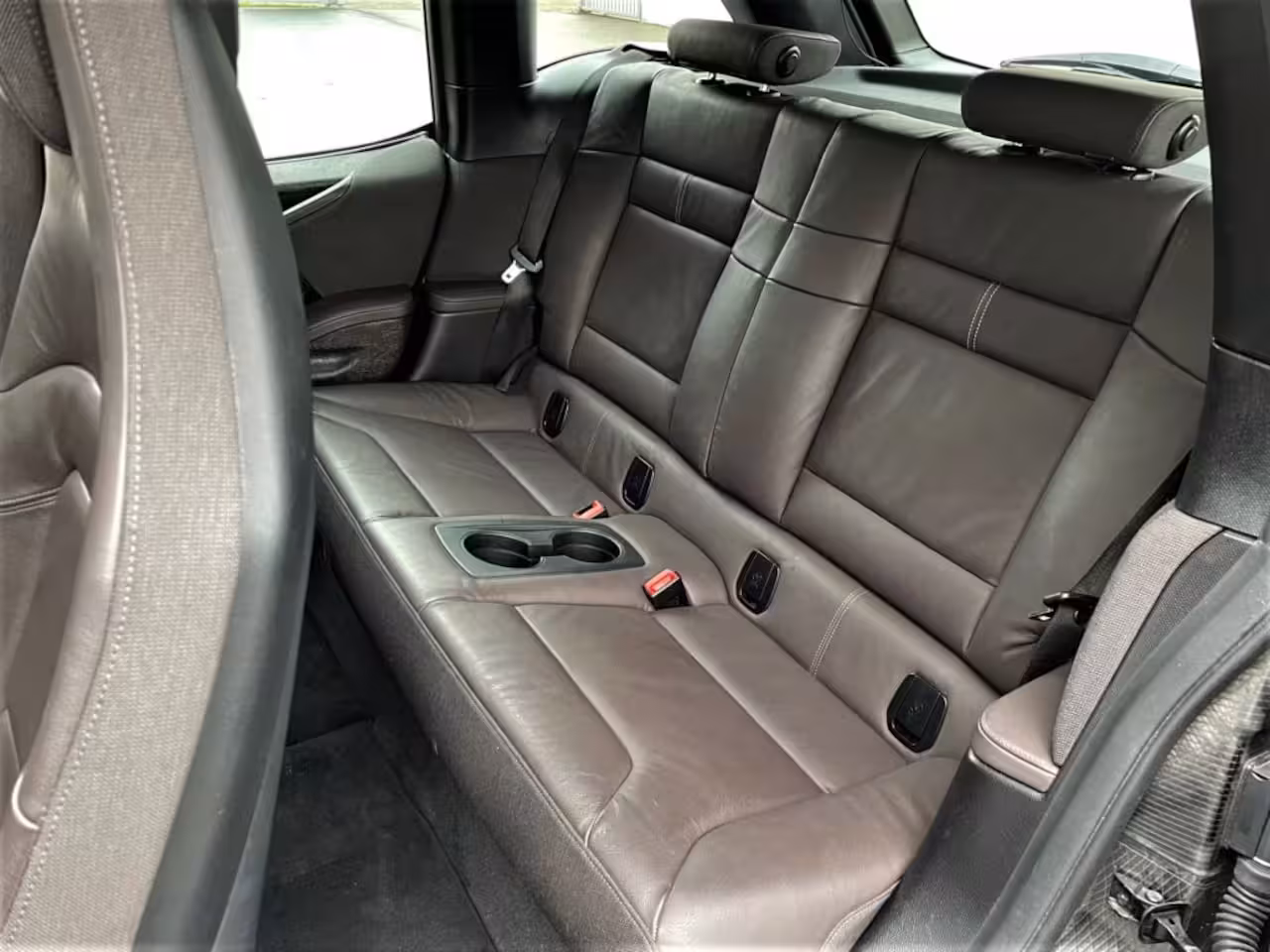 BMW i3 S Executive 120Ah/42 kWh/Sunroof/H-Kardon/Carplay/W-pomp/20"