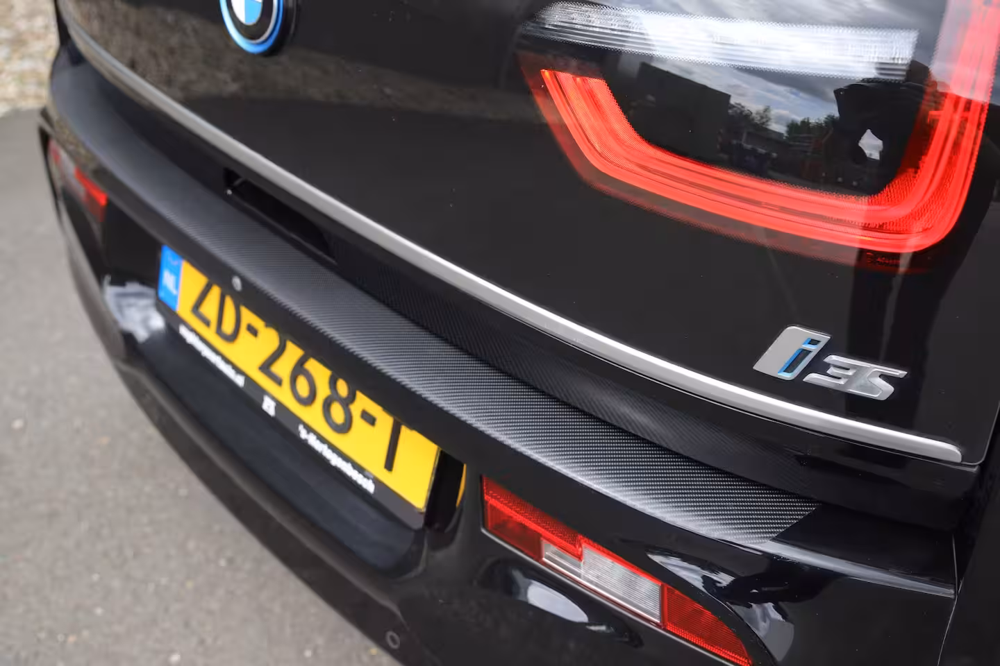 BMW i3 S Executive 120Ah/42 kWh/Sunroof/H-Kardon/Carplay/W-pomp/20"