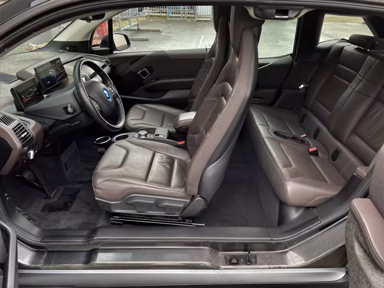 BMW i3 S Executive 120Ah/42 kWh/Sunroof/H-Kardon/Carplay/W-pomp/20"