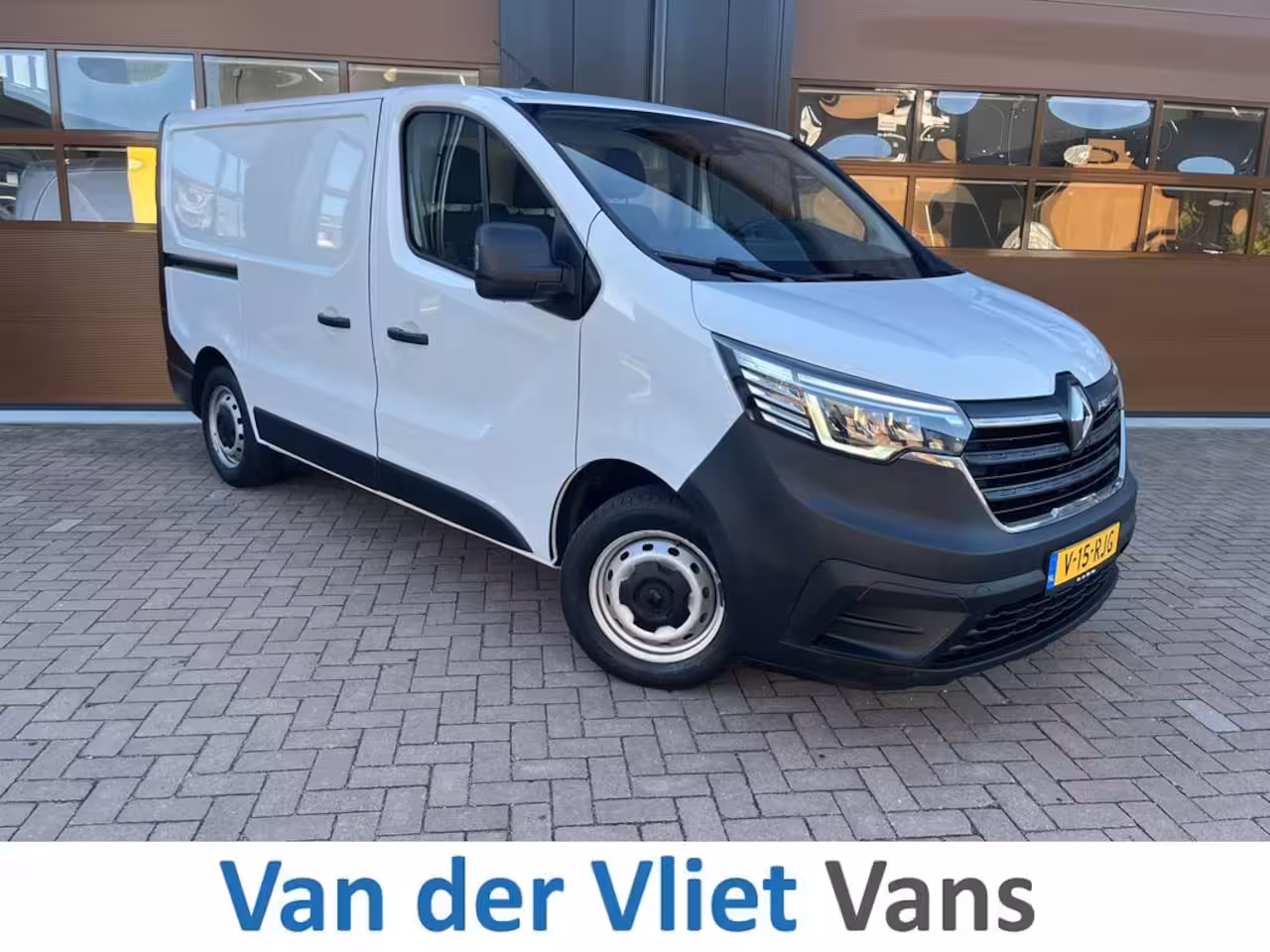 Renault Trafic 2.0 dCi 110pk E6 Générique 3p Lease €219 p/m, Led verlichting, 3 zitplaatsen, Volledig ond