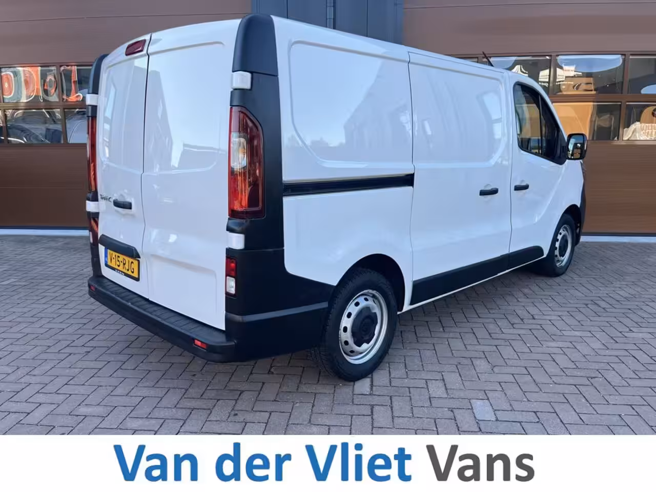 Renault Trafic 2.0 dCi 110pk E6 Générique 3p Lease €219 p/m, Led verlichting, 3 zitplaatsen, Volledig ond