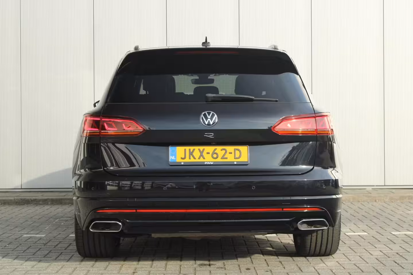 Volkswagen Touareg R 3.0 TSI eHybrid 462pk 4MOTION | Panoramadak | Trekhaak Uitklapbaar | Luchtvering | 360 C