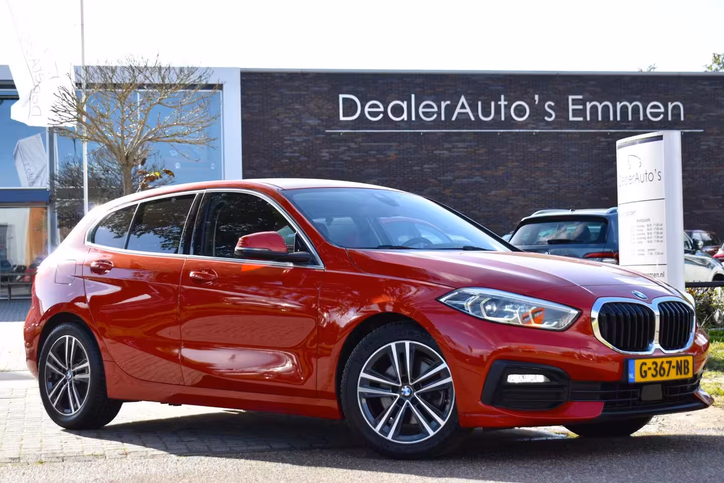 BMW 1-serie 118i ECC LMV NAVI VIRTUAL