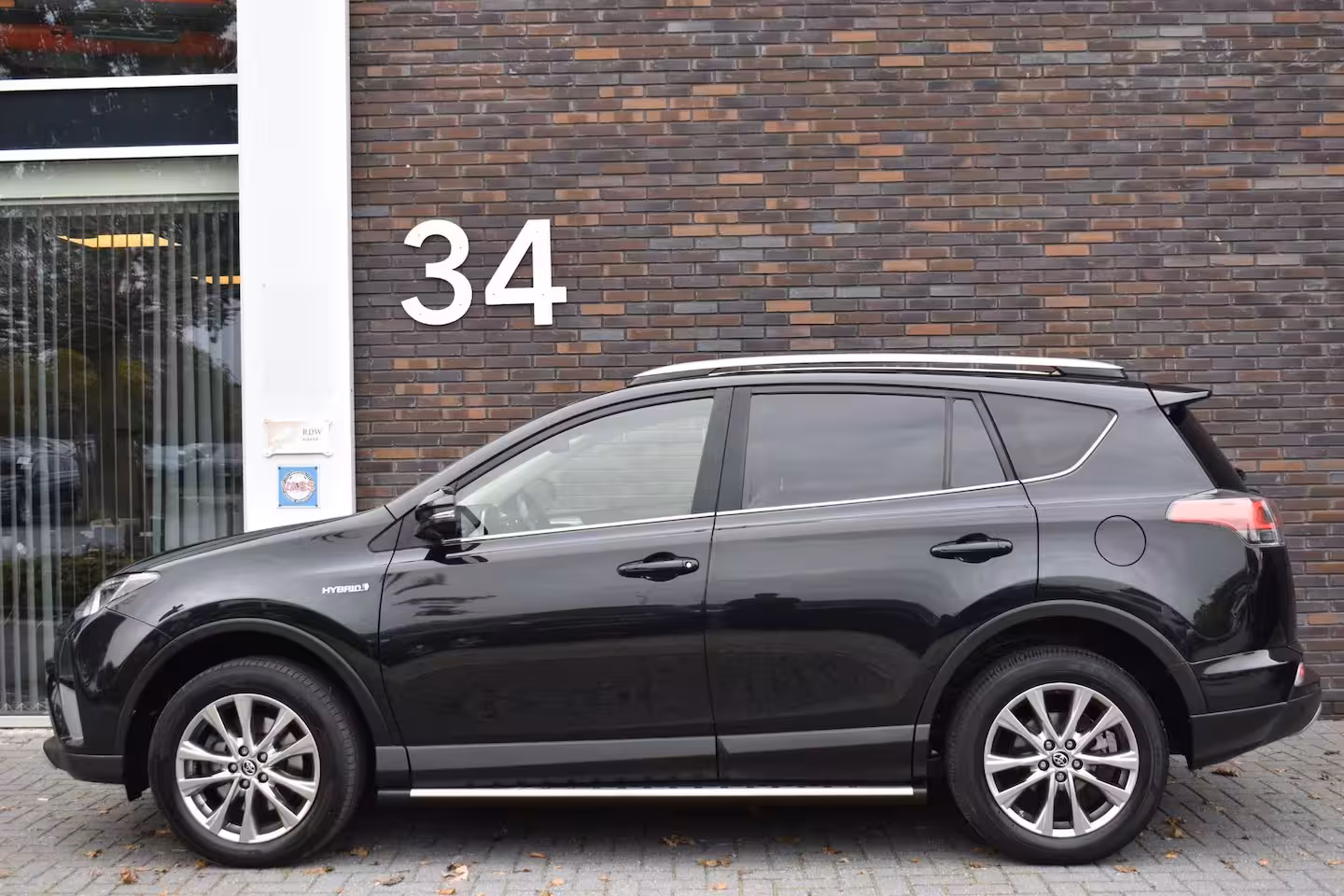 Toyota RAV4 2.5 Hybrid ECC PANODAK LEDER LMV NAVI