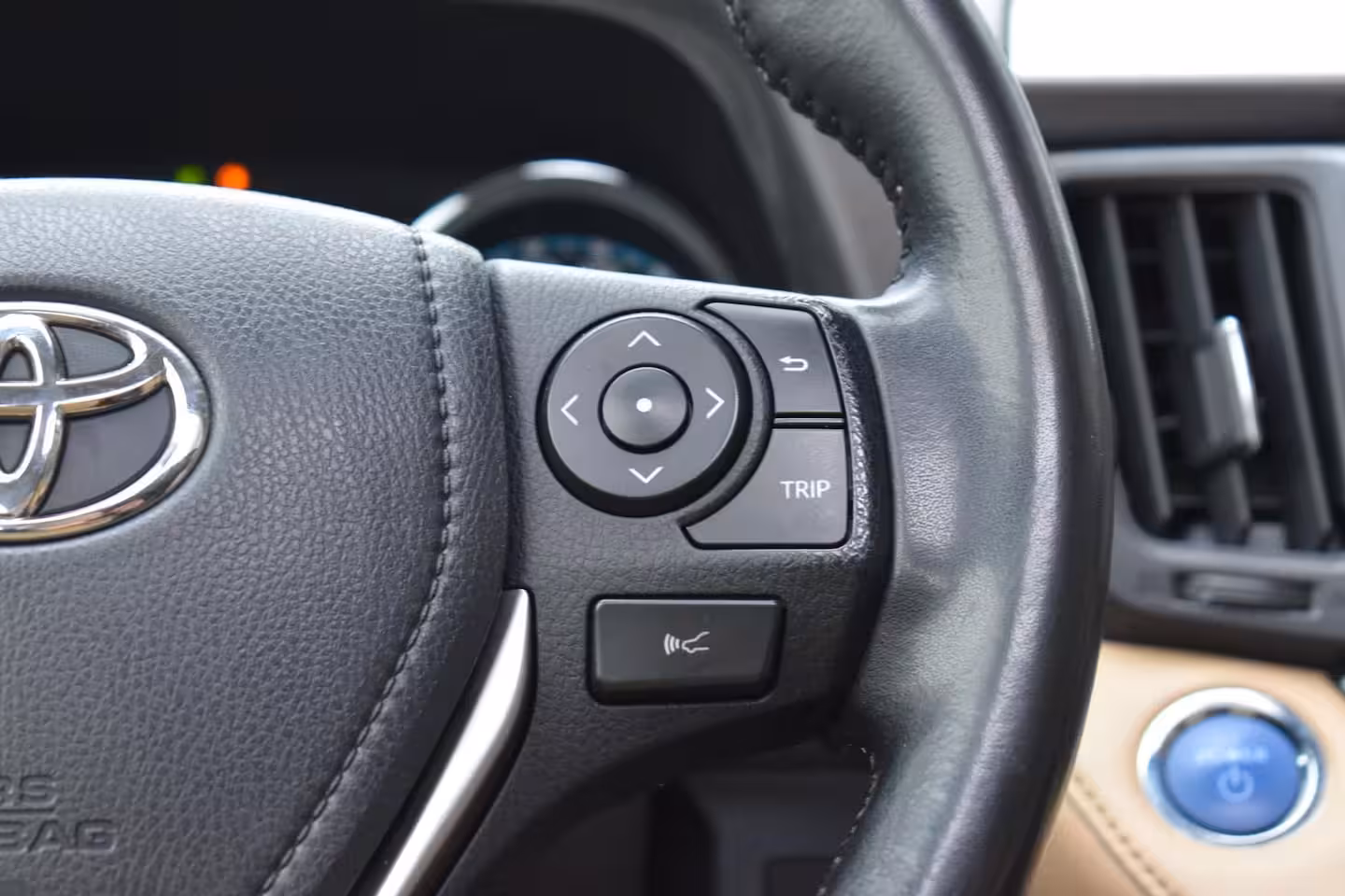 Toyota RAV4 2.5 Hybrid ECC PANODAK LEDER LMV NAVI