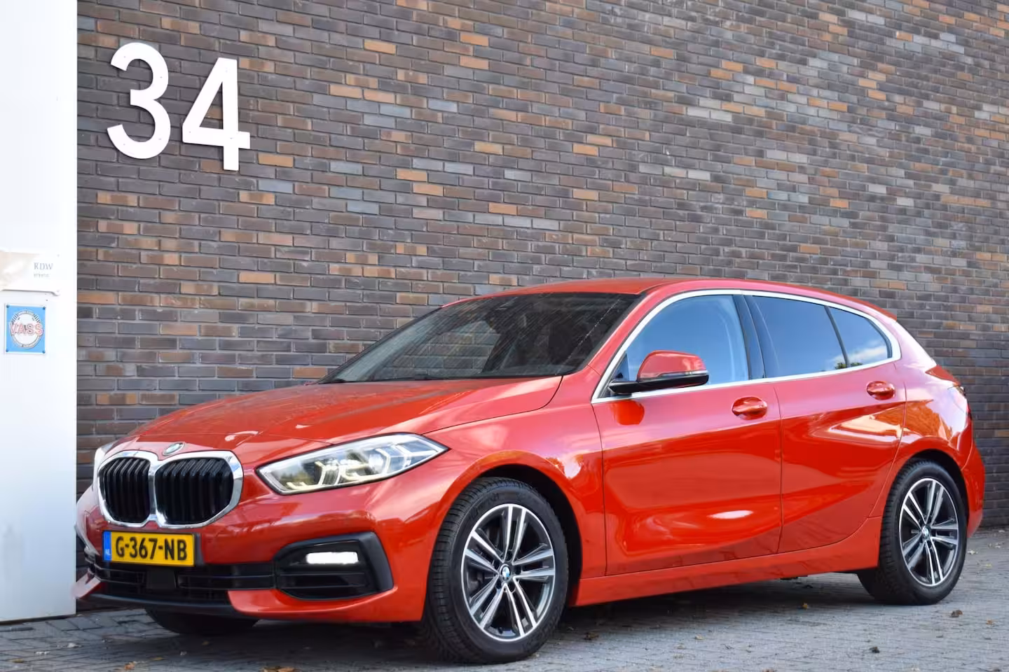 BMW 1-serie 118i ECC LMV NAVI VIRTUAL