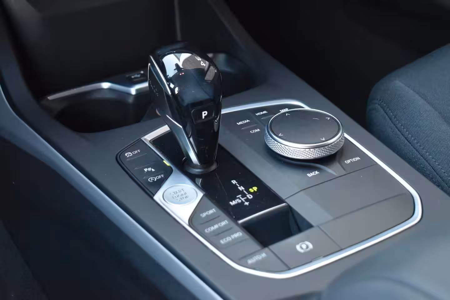 BMW 1-serie 118i ECC LMV NAVI VIRTUAL