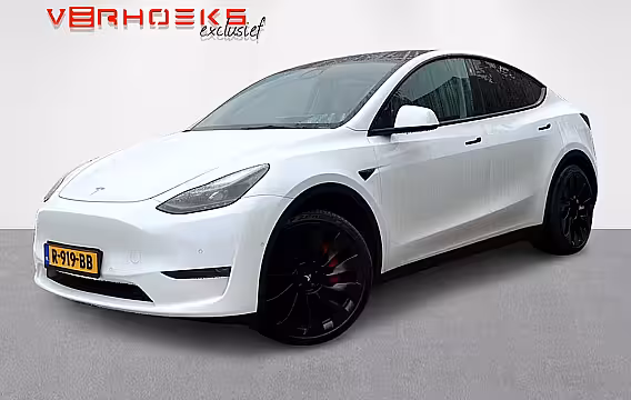 Tesla Model Y Long Range Dual Motor / Trekhaak / 21"
