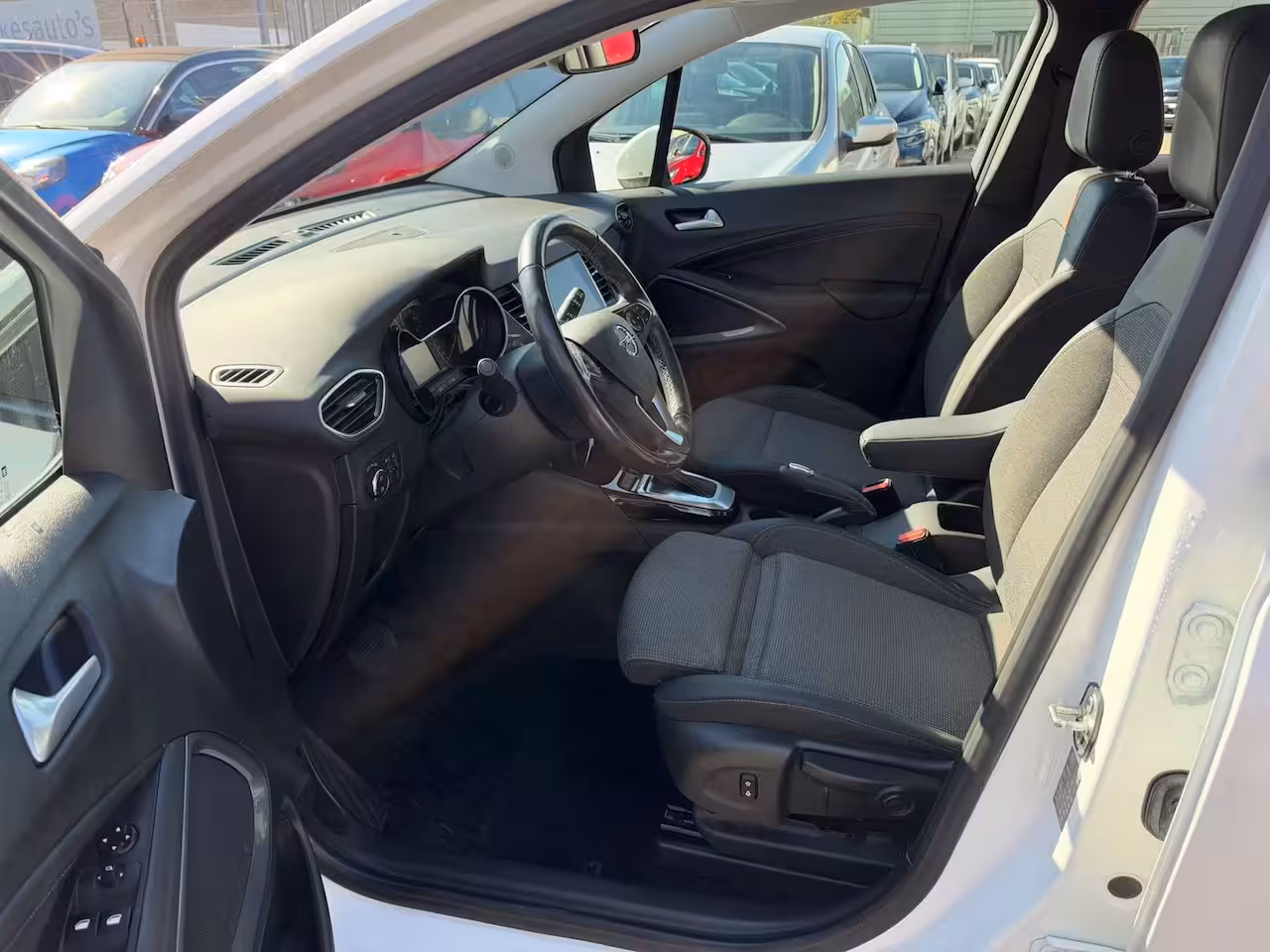 Opel Crossland 1.2 Turbo Elegance, Navigatie, Camera, Automaat, Stoel/Stuur verwarming, 1ste eigenaar, De