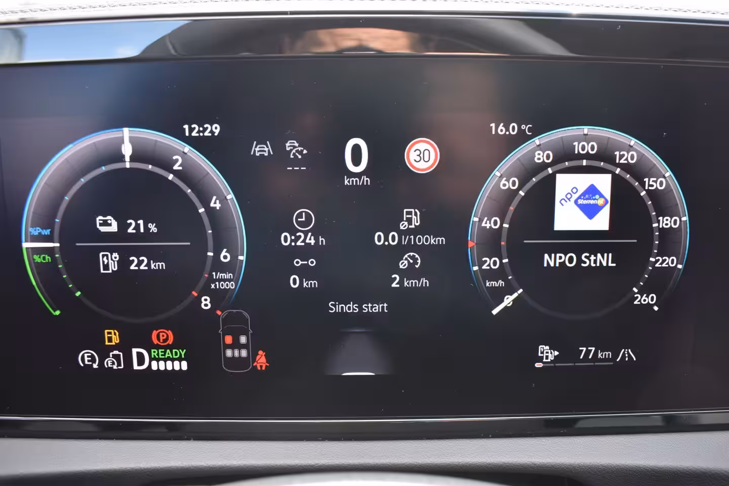 Volkswagen Tiguan Life Edition - eHybrid | 'App-Connect' draadloze smartphone integratie | Automatische afst