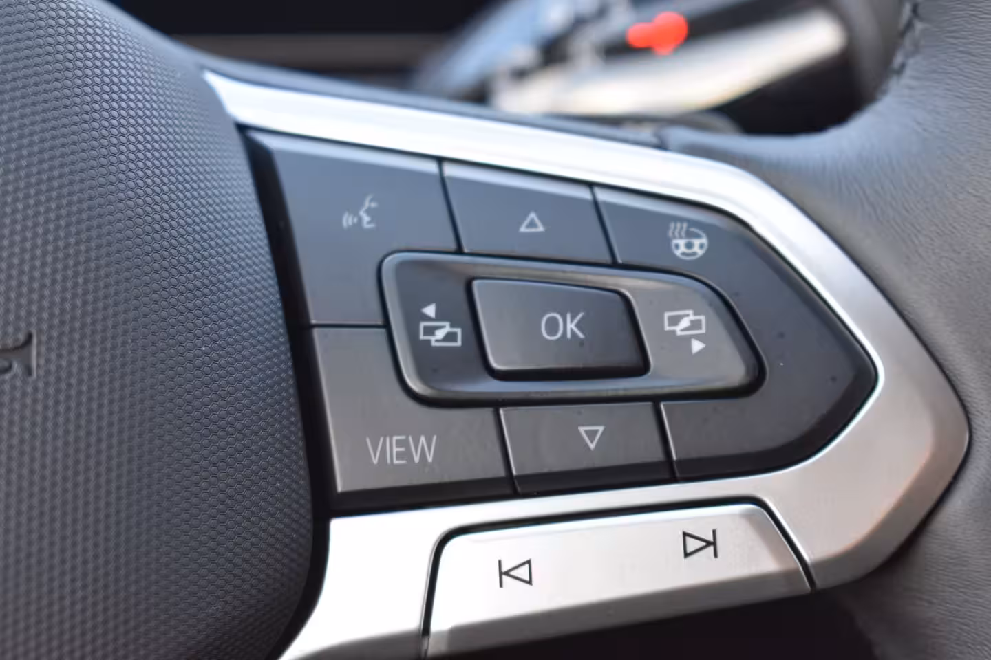 Volkswagen Tiguan Life Edition - eHybrid | 'App-Connect' draadloze smartphone integratie | Automatische afst