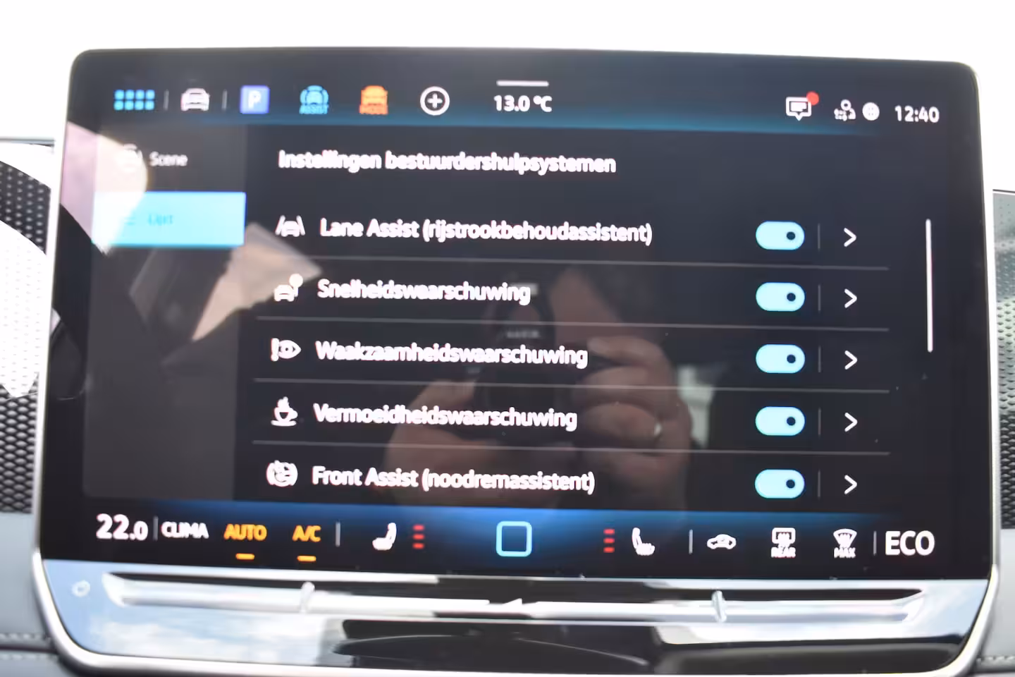 Volkswagen Tiguan Life Edition - eHybrid | 'App-Connect' draadloze smartphone integratie | Automatische afst