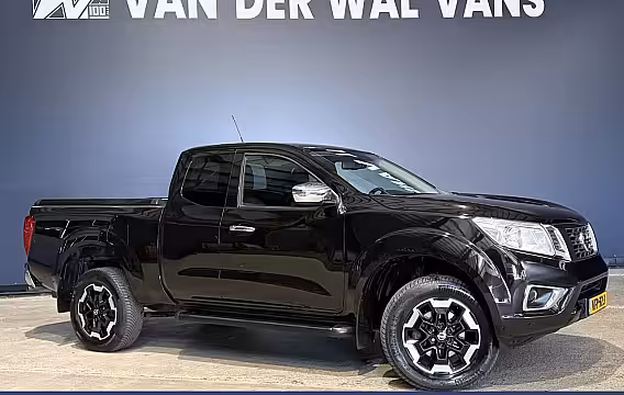 Nissan Navara 2.3 dCi 164pk 4x4 Aandrijving Euro6 Airco | 3500kg trekhaak | Camera | Cruisecontrol | LM