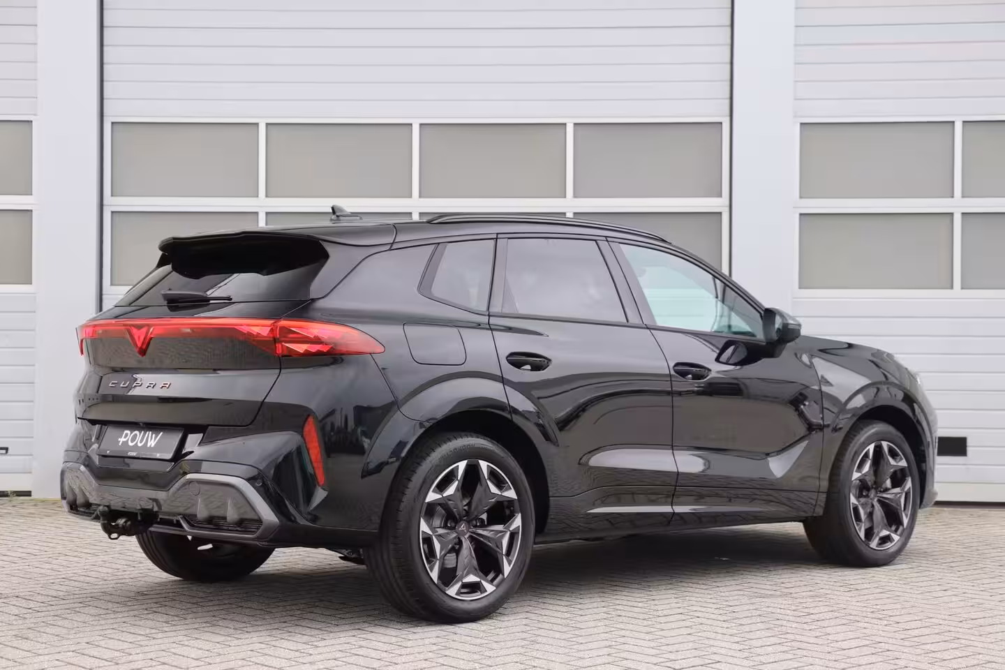 Cupra Terramar 1.5 TSI 204pk e-Hybrid | Panoramadak | Trekhaak | Stoelverwarming | Full Link | Achteruitr