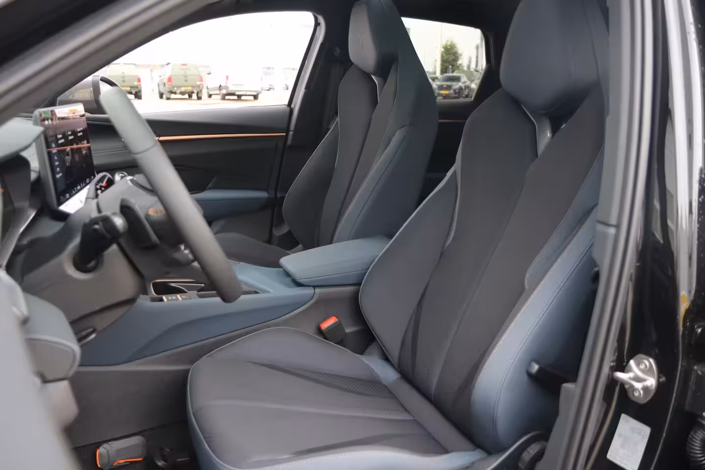 Cupra Terramar 1.5 TSI 204pk e-Hybrid | Panoramadak | Trekhaak | Stoelverwarming | Full Link | Achteruitr