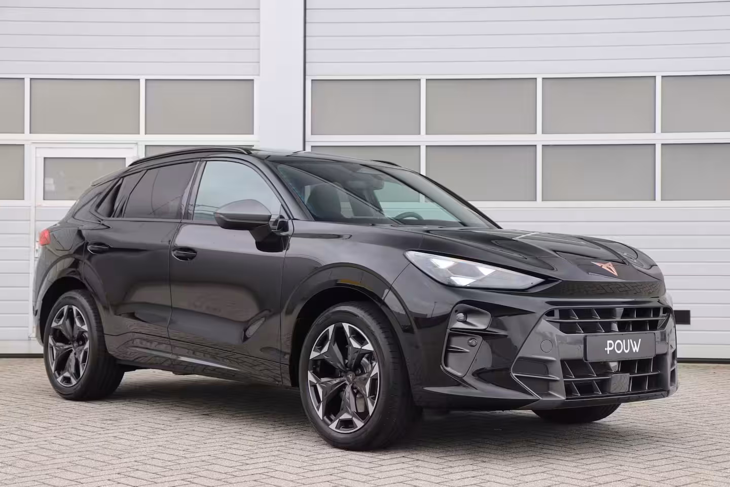 Cupra Terramar 1.5 TSI 204pk e-Hybrid | Panoramadak | Trekhaak | Stoelverwarming | Full Link | Achteruitr