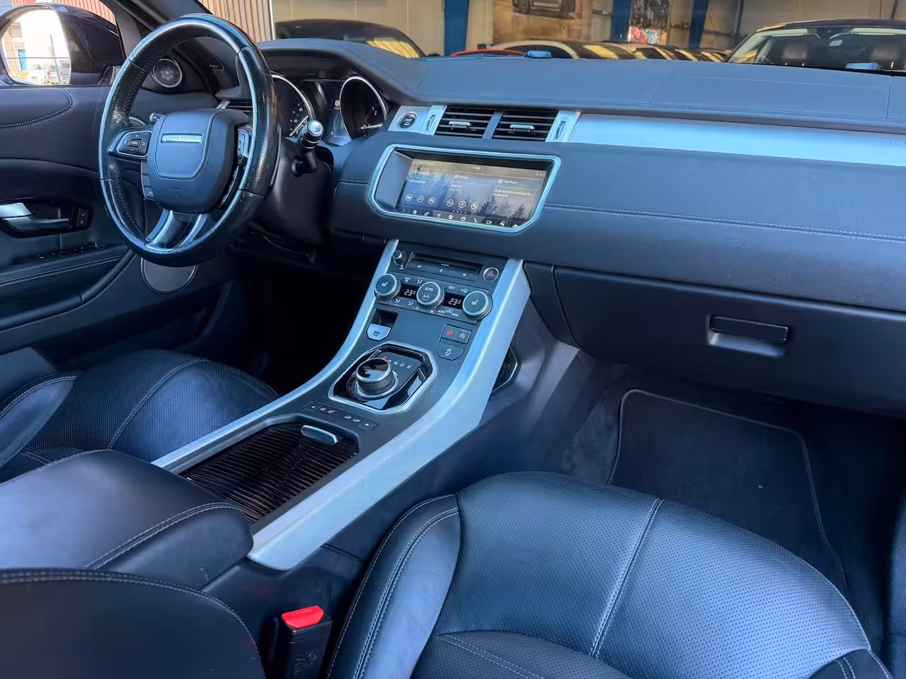 Land Rover Range Rover Evoque 2.0 TD4 HSE Dynamic Pano 20inch Memory Sfeerverl