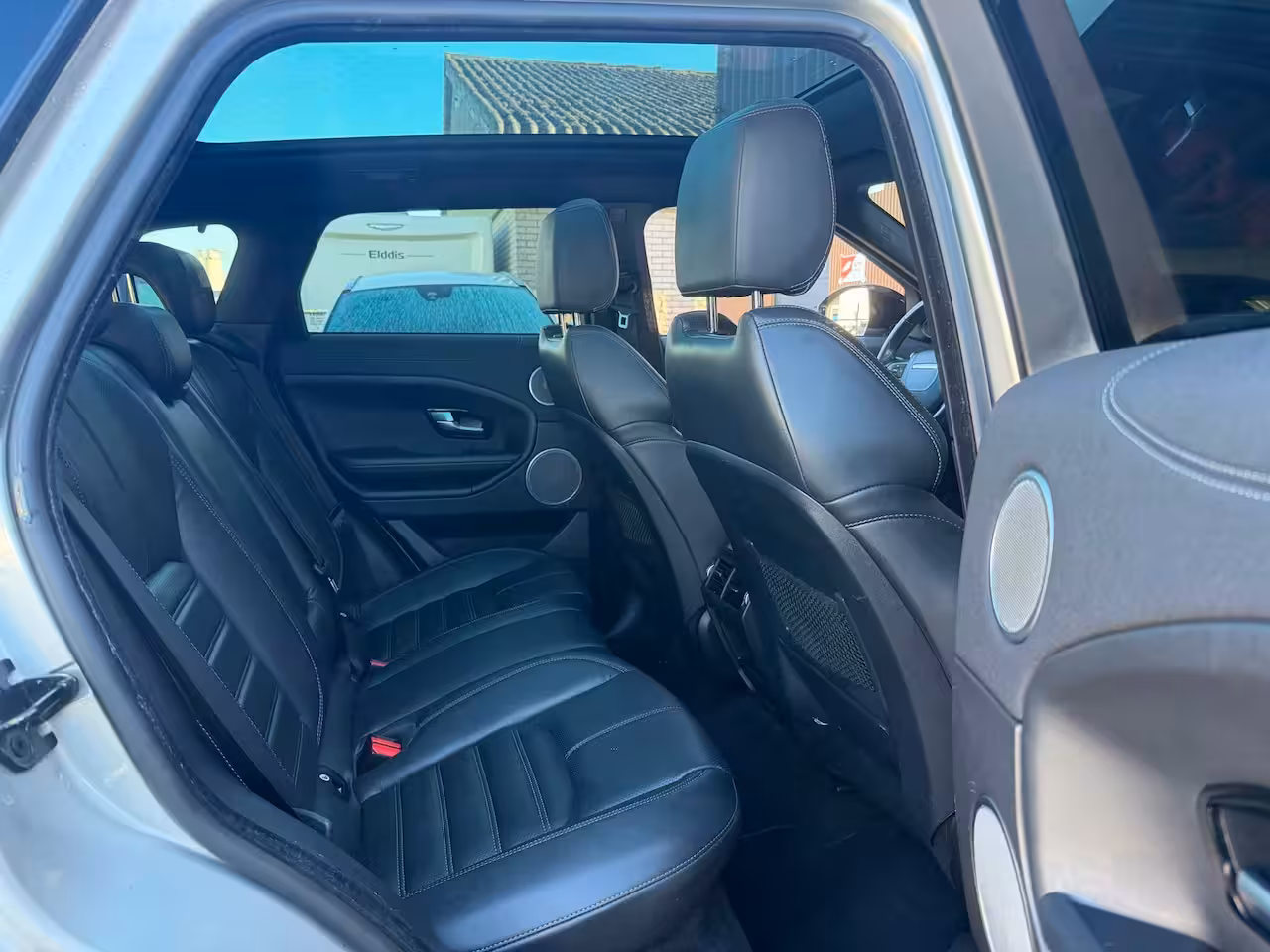 Land Rover Range Rover Evoque 2.0 TD4 HSE Dynamic Pano 20inch Memory Sfeerverl