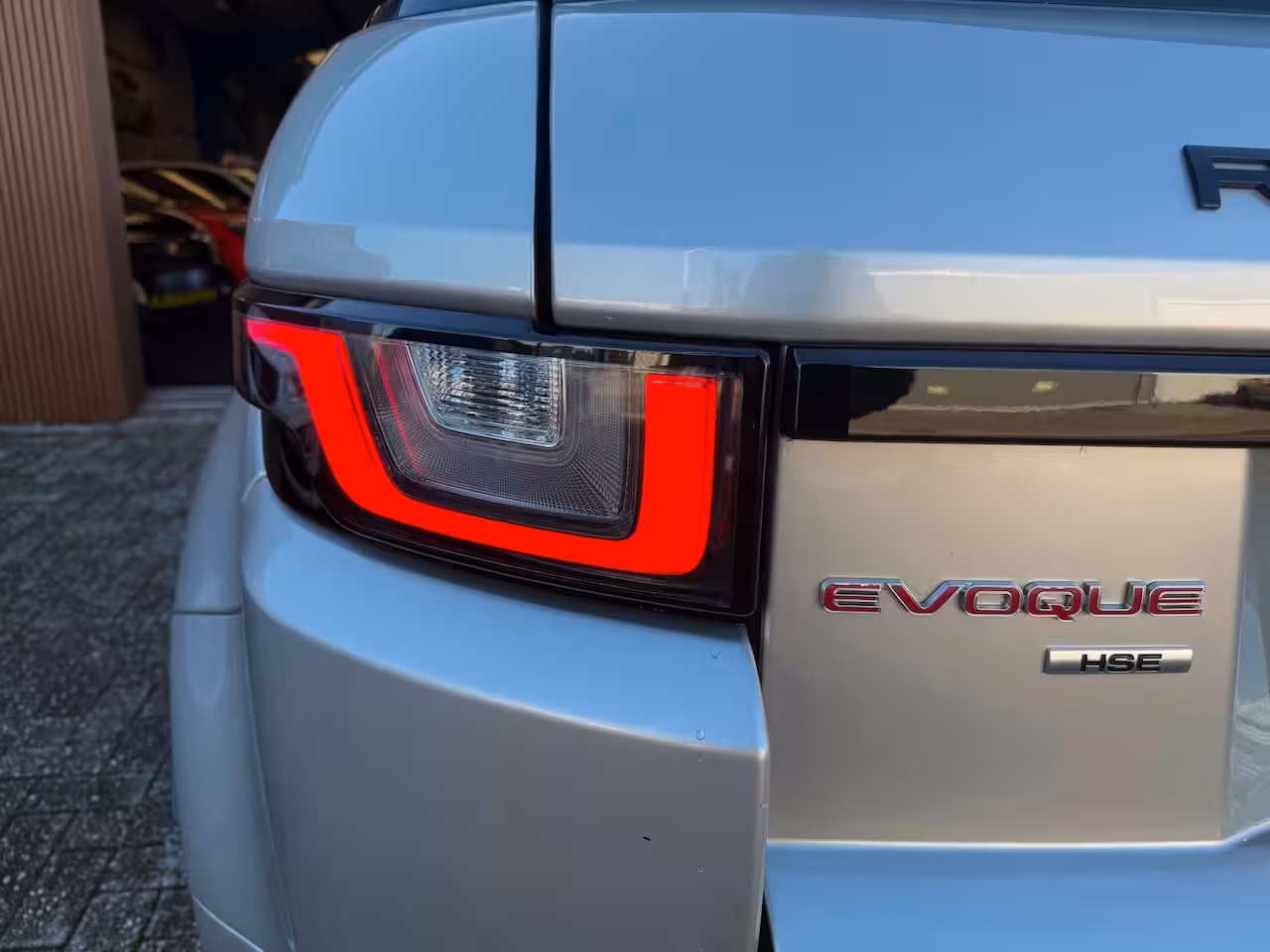 Land Rover Range Rover Evoque 2.0 TD4 HSE Dynamic Pano 20inch Memory Sfeerverl