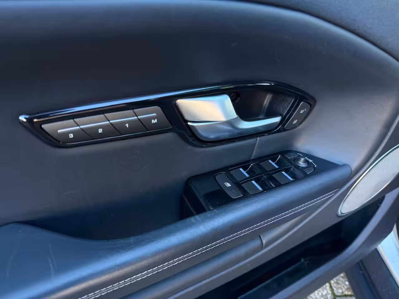 Land Rover Range Rover Evoque 2.0 TD4 HSE Dynamic Pano 20inch Memory Sfeerverl