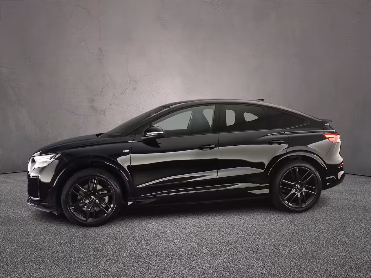 Audi Q4 Sportback e-tron e-tron performance 286pk S Edition