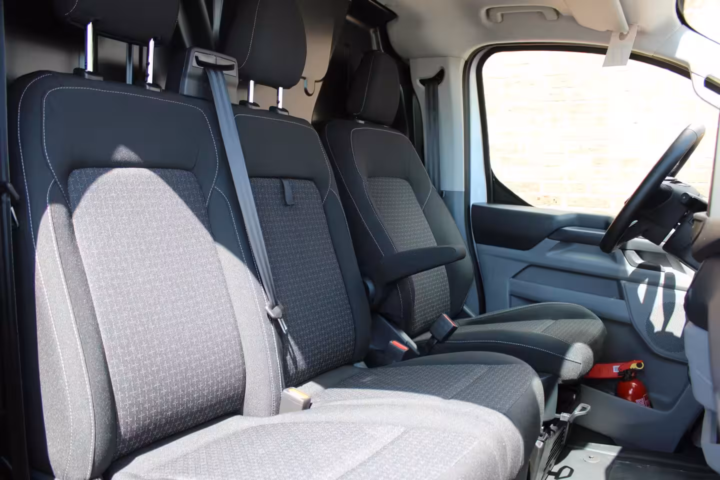 Ford E-Transit Cust. 340 L2H1 Trend 71 kWh |MATRIX-LED|STUUR+STOELVERWARMING|CAMERA|