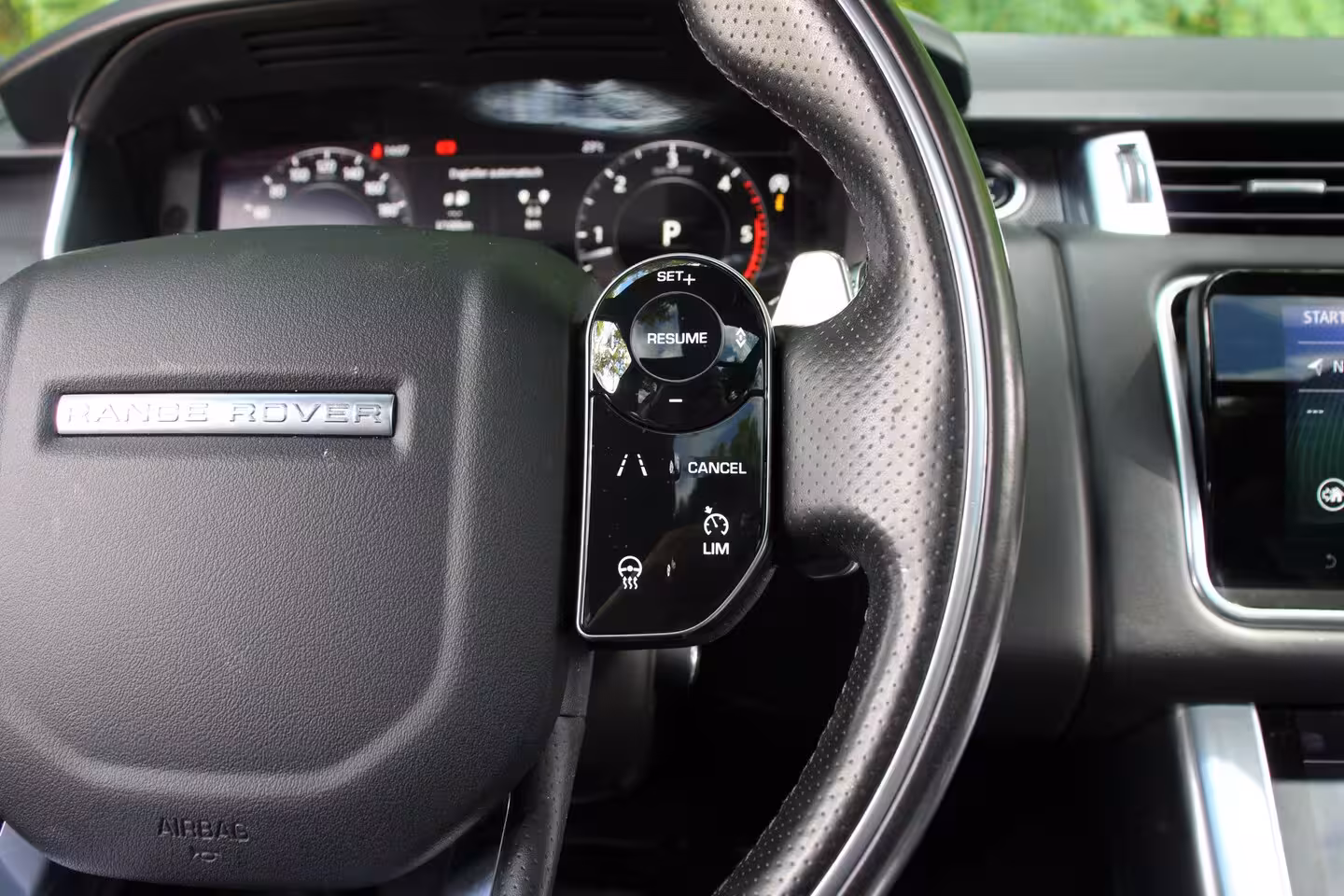 Land Rover Range Rover Sport 3.0 SDV6 HSE Dynamic | PANO DAK | LUXE LEDER | LED MATRIX | 21'' LMV | ADAPTIVE CRUISE | C