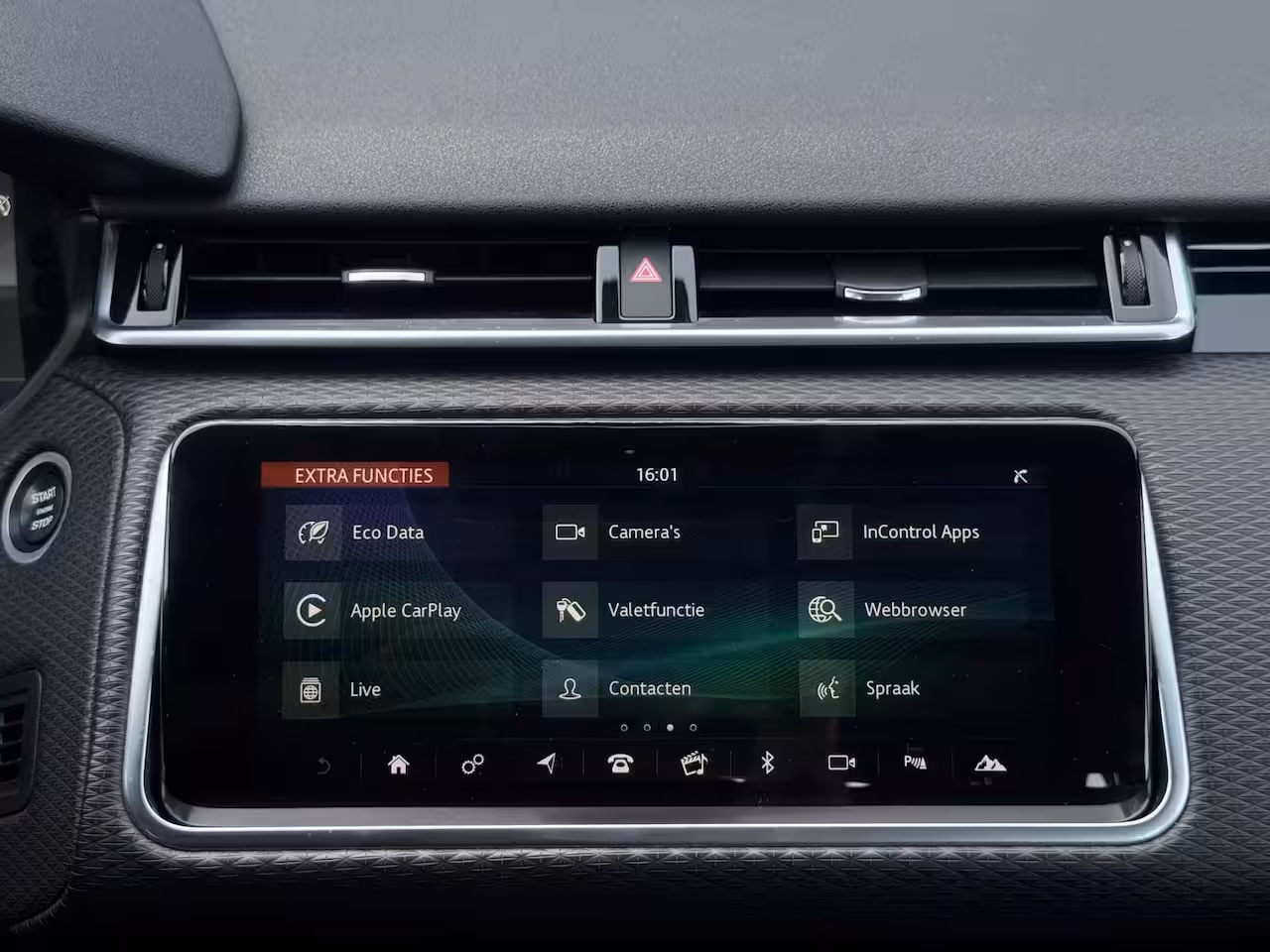 Land Rover Range Rover Velar 2.0 I4 Turbo AWD SE FULL | ORG NL | PANO | LEDER | NAVI | CR CONTROL | MF STUUR |