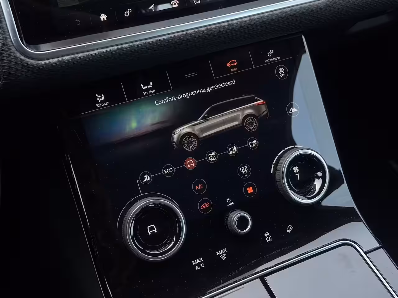 Land Rover Range Rover Velar 2.0 I4 Turbo AWD SE FULL | ORG NL | PANO | LEDER | NAVI | CR CONTROL | MF STUUR |